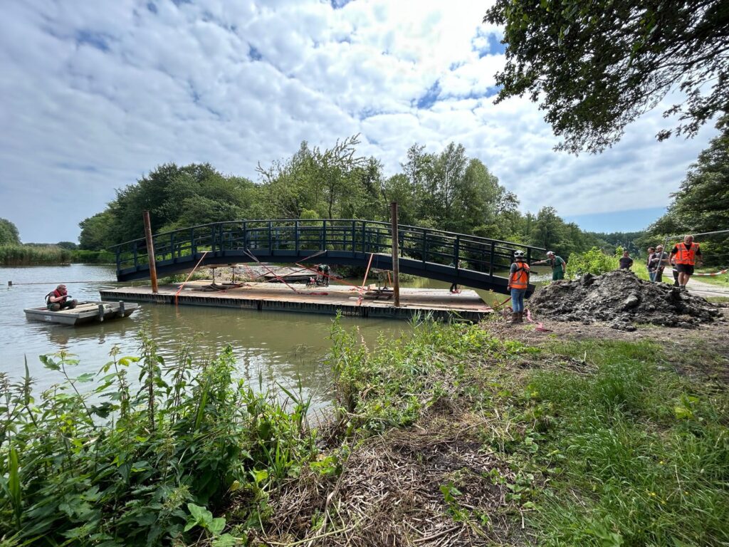 Fiets- en voetgangersbrug recreatiegebied Het Streekbos (9)